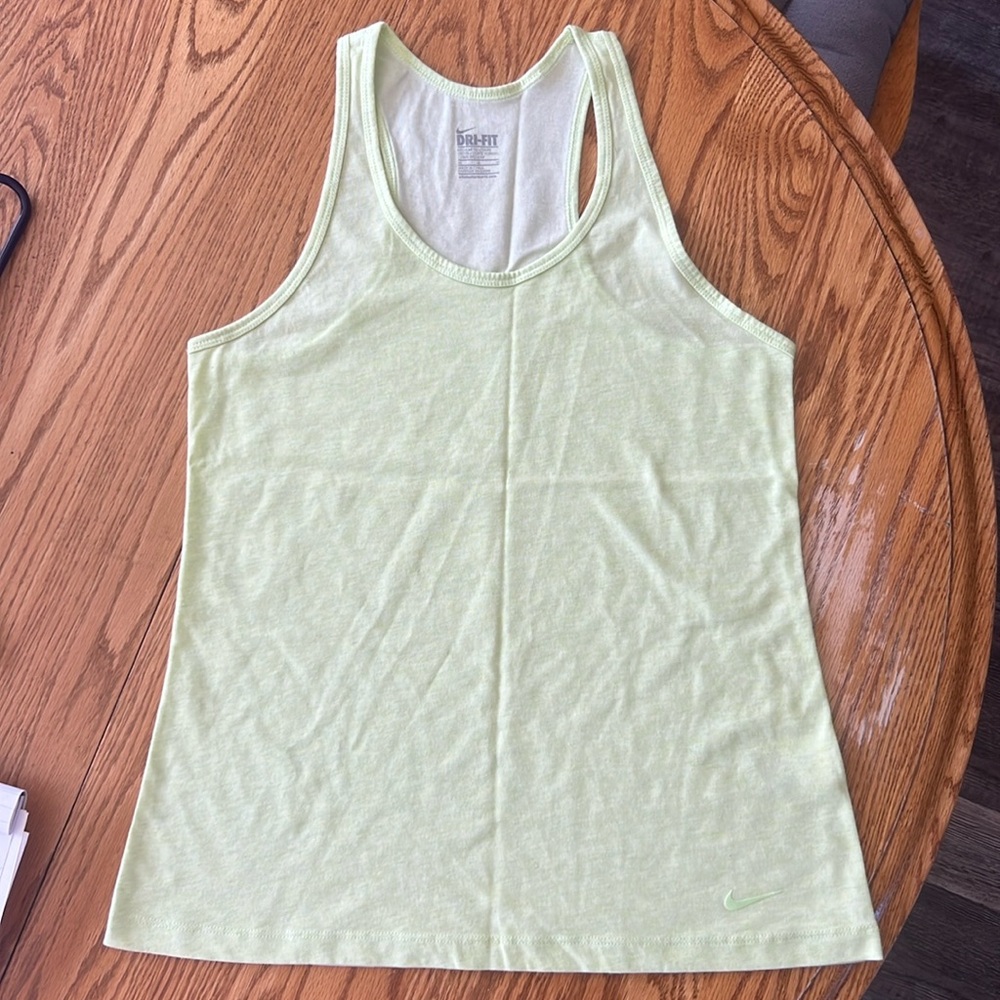 Nike Dry Fit Women’s Athletic Tank Top Size M